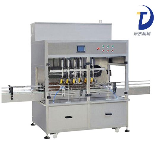 食用油總所周知，食用油的種類也是越來越多，從花生油，大豆油，到現(xiàn)在的橄欖油，菜籽等等的種類是越來越多。食品專家曾經(jīng)說過在家庭飲食上，在家庭飲食上，食用油的種類需要經(jīng)常更換才會(huì)吃